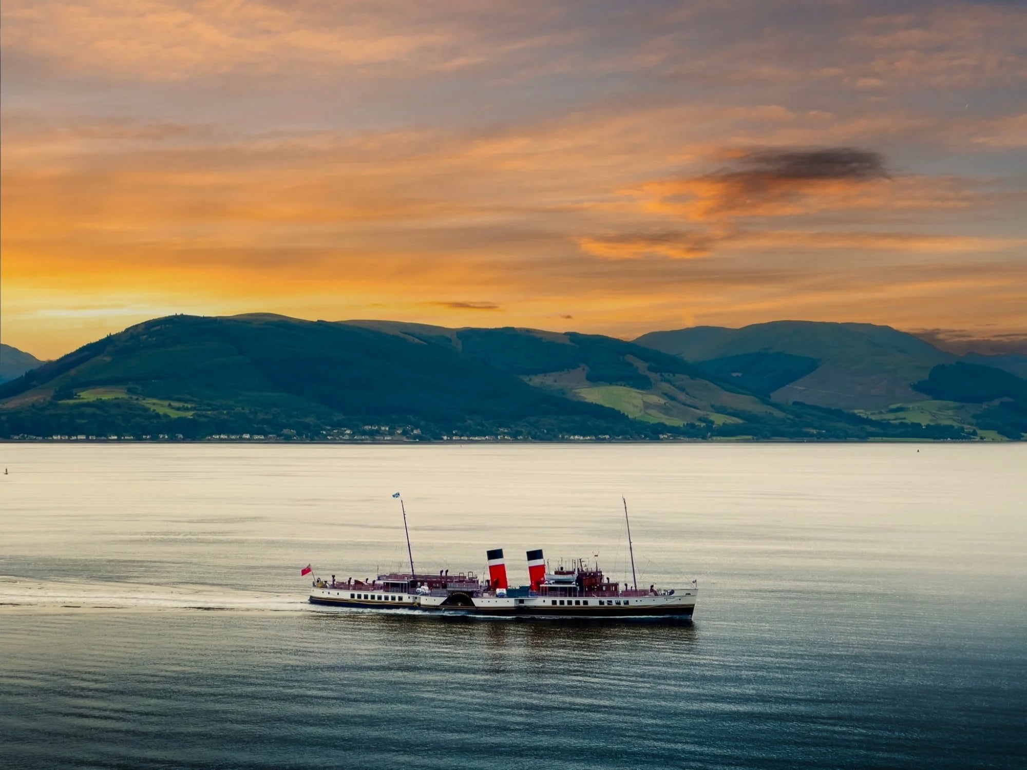 A Vintage Waverley | Photography Prints from Scotland - River Clyde Art Gallery Worldwide Shipping Vintage Paddle Steamer Scottish Artist